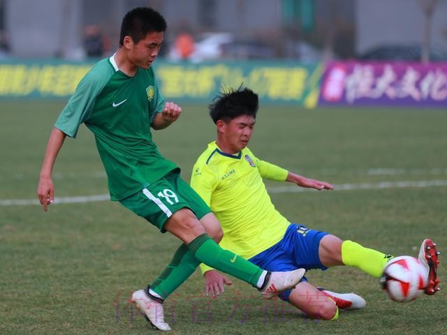 扩军的青超联赛成为职业球员摇篮 2700场比赛孕育无数新星